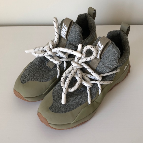 Nike Shoes - Nike City Loop Sneakers